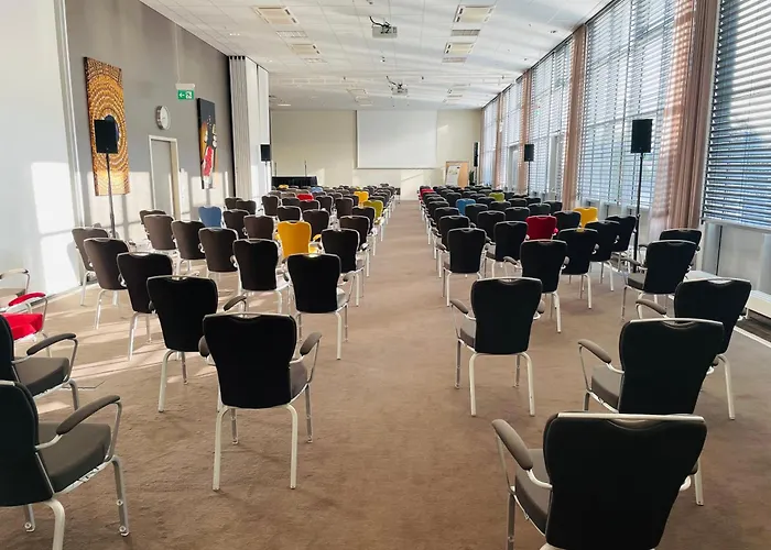 Tulip Arena - 2 Minuten Fussweg Zur Messe Hotel Düsseldorf