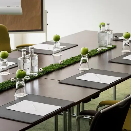 Tulip Arena - 2 Minuten Fussweg Zur Messe Ξενοδοχείο