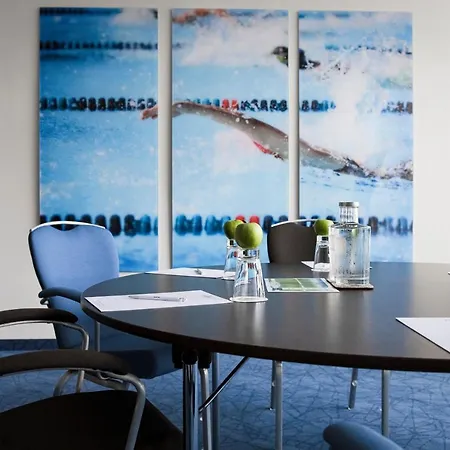 Tulip Arena - 2 Minuten Fussweg Zur Messe Ξενοδοχείο