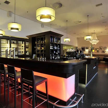 Tulip Arena - 2 Minuten Fussweg Zur Messe 4*