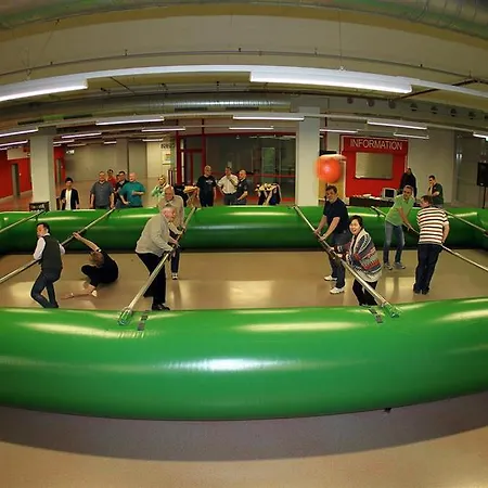 Tulip Arena - 2 Minuten Fussweg Zur Messe