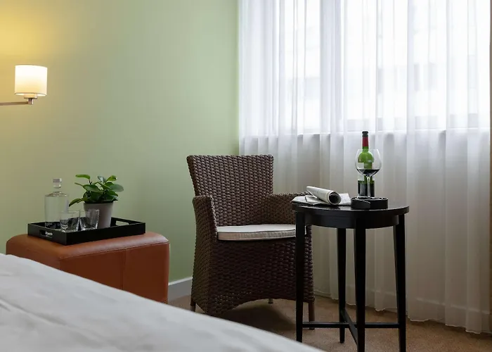 Tulip Arena - 2 Minuten Fussweg Zur Messe Hotel Düsseldorf