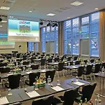 Hotel Tulip Arena - 2 Minuten Fussweg Zur Messe 4*