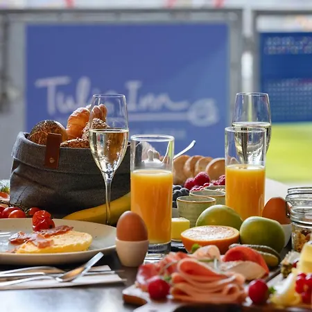 Hotell Tulip Arena - 2 Minuten Fussweg Zur Messe Düsseldorf