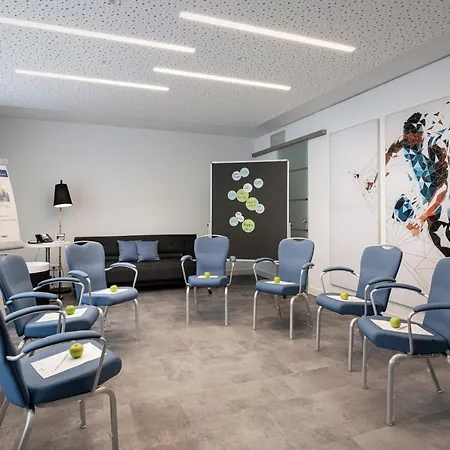 Tulip Arena - 2 Minuten Fussweg Zur Messe