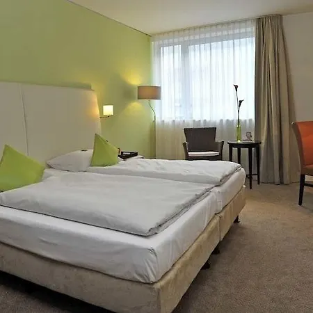 Tulip Arena - 2 Minuten Fussweg Zur Messe