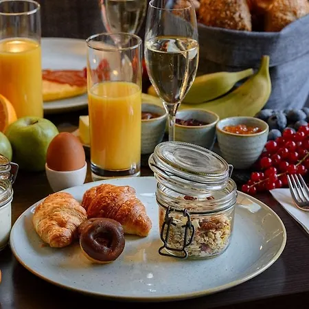 Tulip Arena - 2 Minuten Fussweg Zur Messe 4*