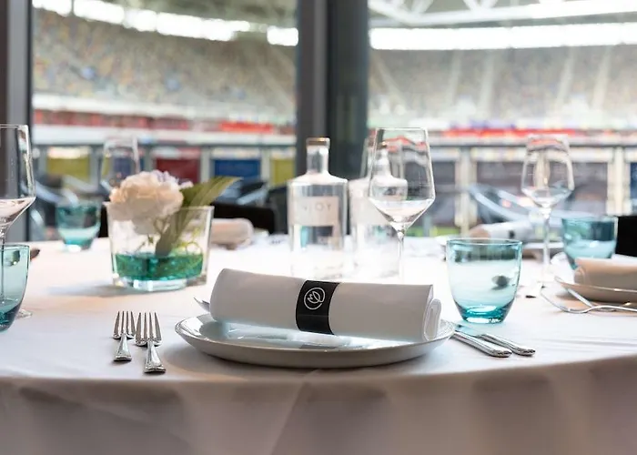 Tulip Arena - 2 Minuten Fussweg Zur Messe 4*