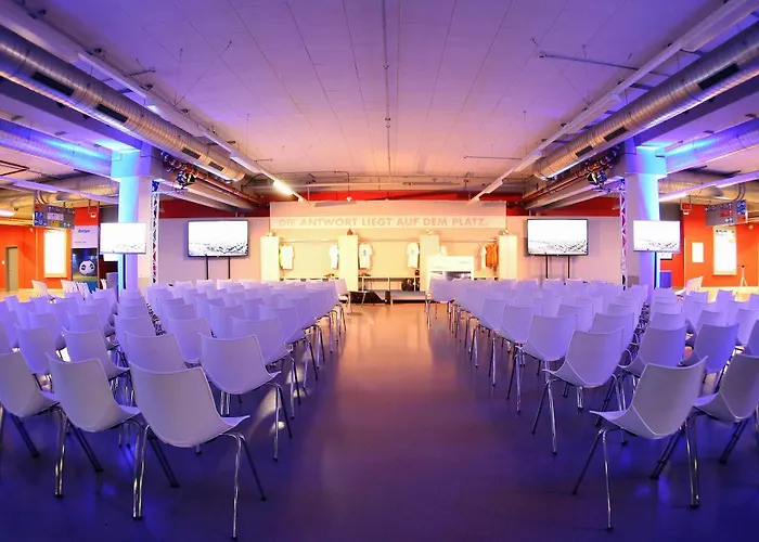 Tulip Arena - 2 Minuten Fussweg Zur Messe فندق