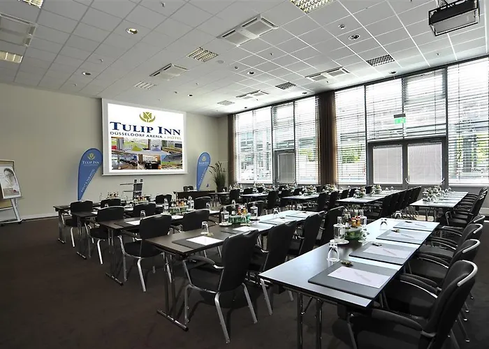 Tulip Arena - 2 Minuten Fussweg Zur Messe Otel 4*