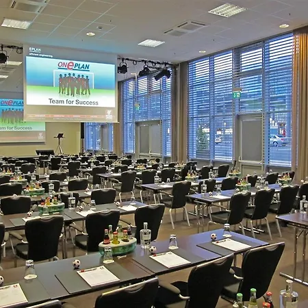 Hotel Tulip Arena - 2 Minuten Fussweg Zur Messe 4*