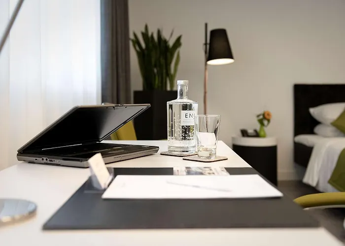 Tulip Arena - 2 Minuten Fussweg Zur Messe Hotel 4*