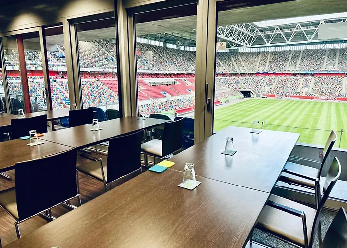 Hotel Tulip Arena - 2 Minuten Fussweg Zur Messe 4*