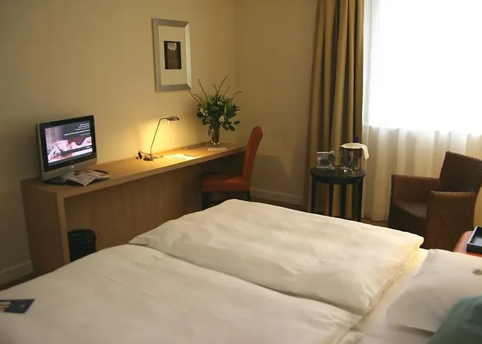 Tulip Arena - 2 Minuten Fussweg Zur Messe 4* Dusseldorf